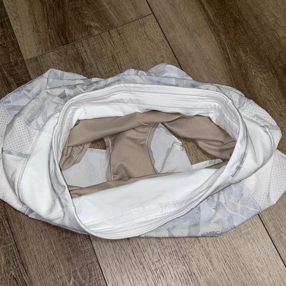 Lululemon Real Quick Short *Perforated 3.5" in Jasmine White Multi Size 8 - Picture 8 of 9